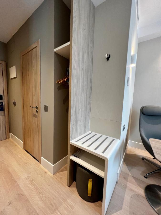 Holiday Inn Express - Madrid - Airport By Ihg Dış mekan fotoğraf