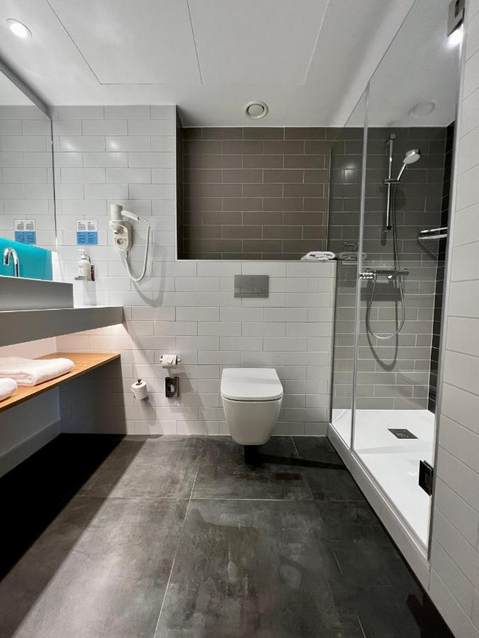 Holiday Inn Express - Madrid - Airport By Ihg Dış mekan fotoğraf