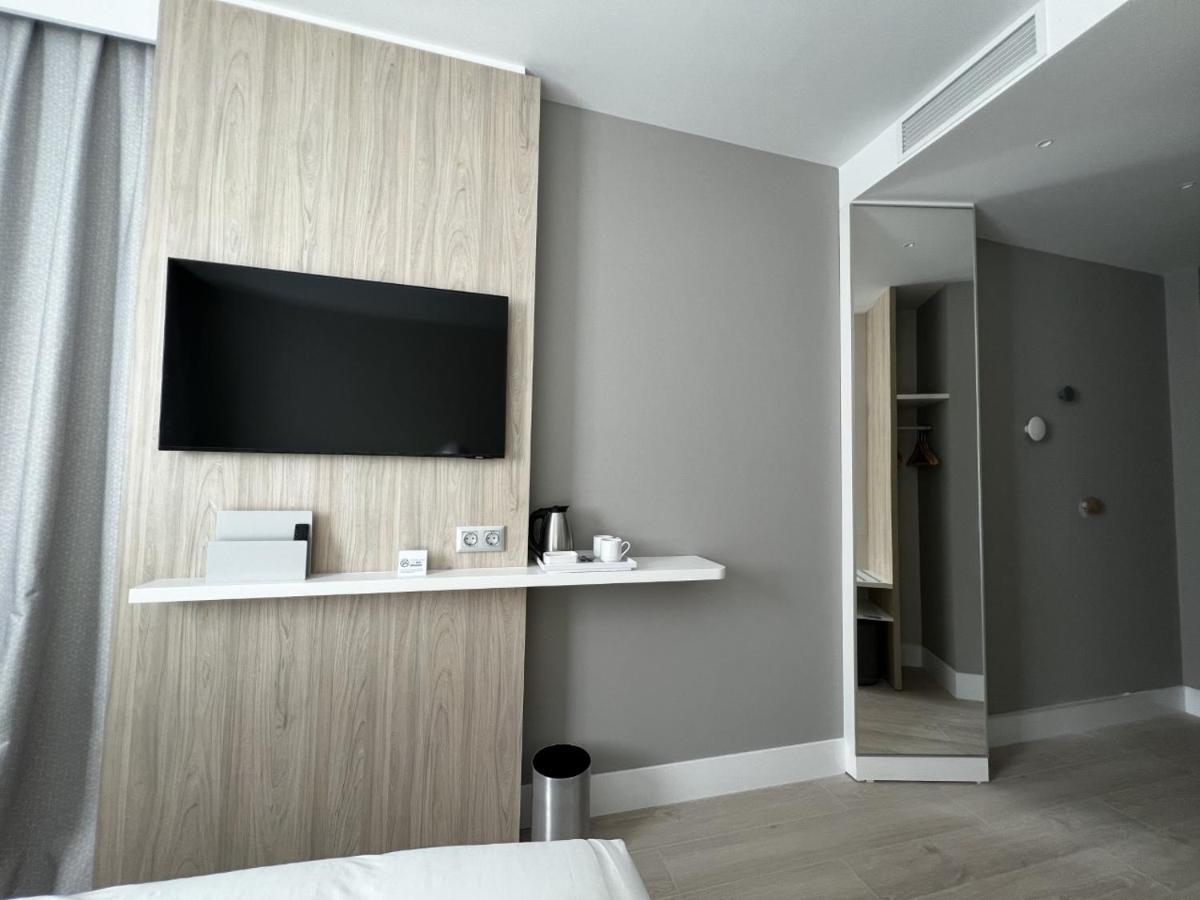 Holiday Inn Express - Madrid - Airport By Ihg Dış mekan fotoğraf