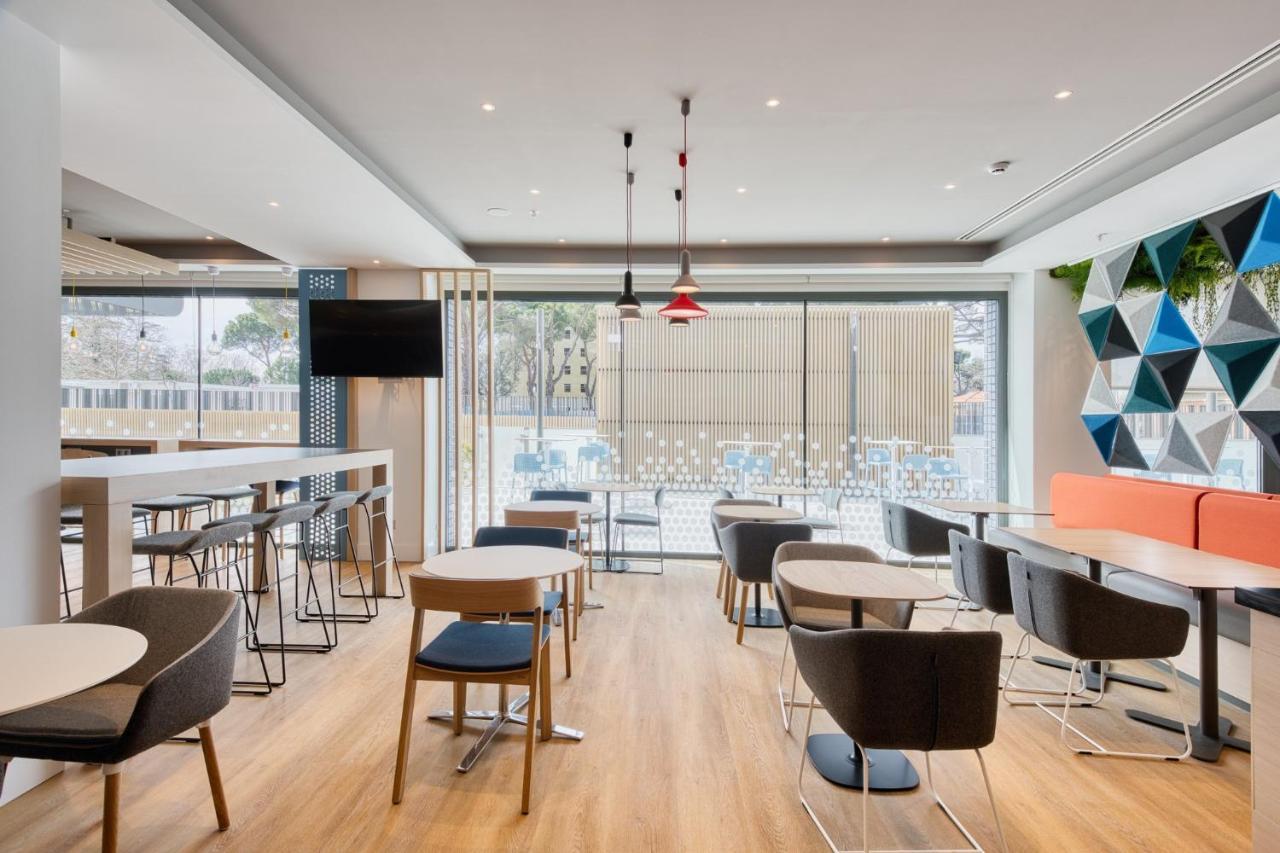 Holiday Inn Express - Madrid - Airport By Ihg Dış mekan fotoğraf