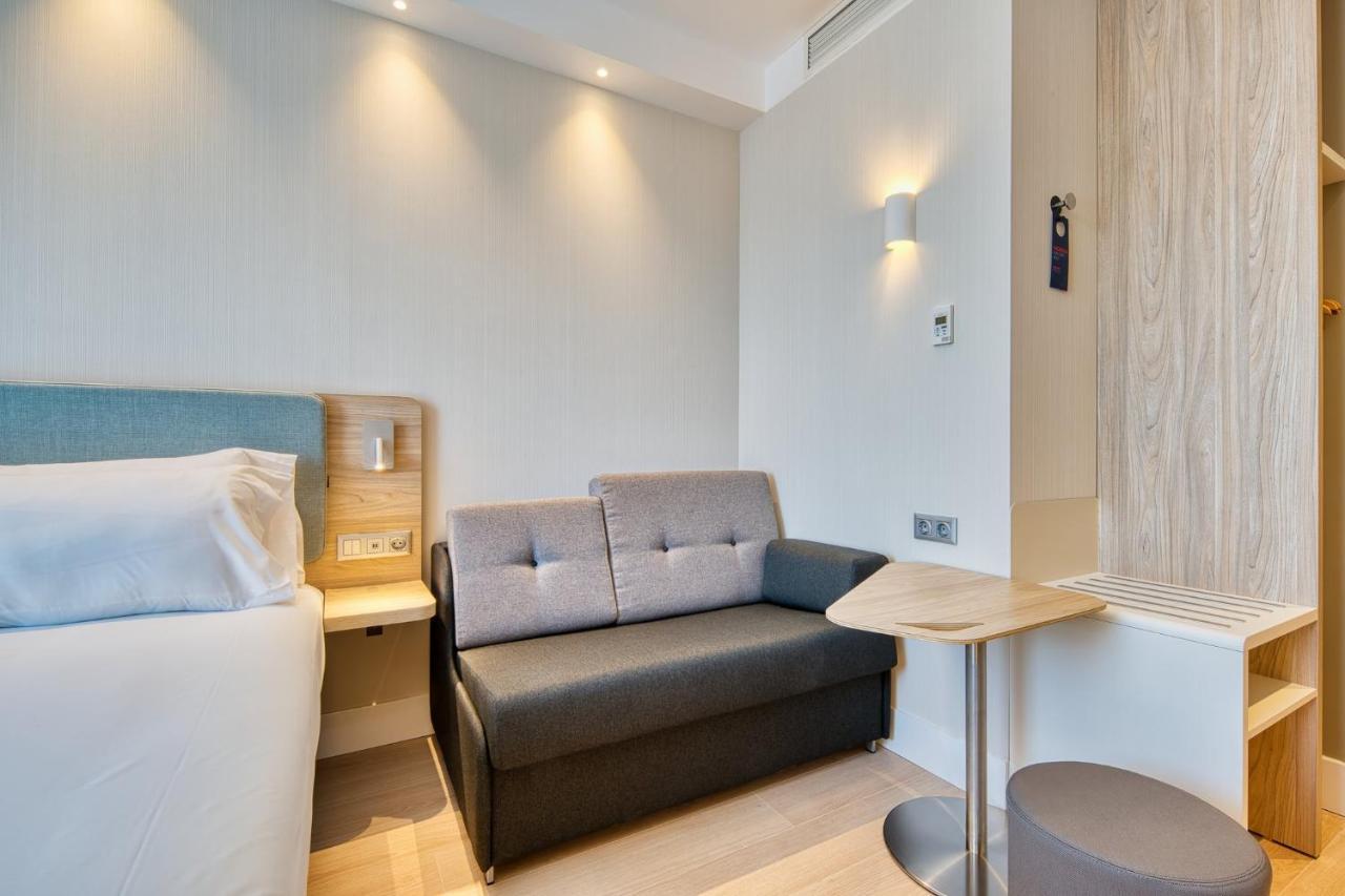Holiday Inn Express - Madrid - Airport By Ihg Dış mekan fotoğraf